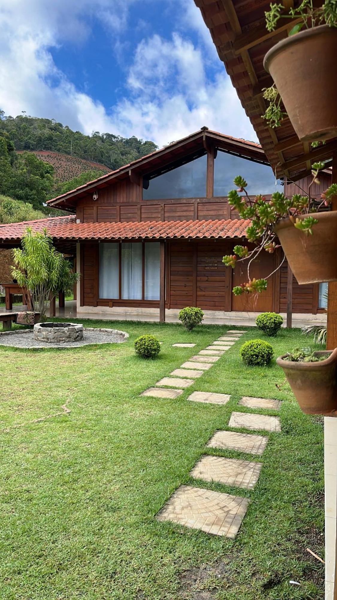Chacara Cantinho Na Roca, - Espirito Santo